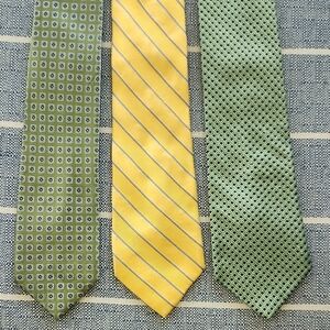 Jos. A. Bank Olive and Mustard Tie Set